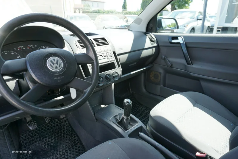 Volkswagen Polo IV 9N 10