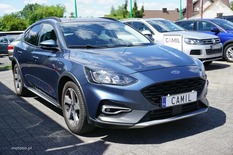 Ford Focus IV 3