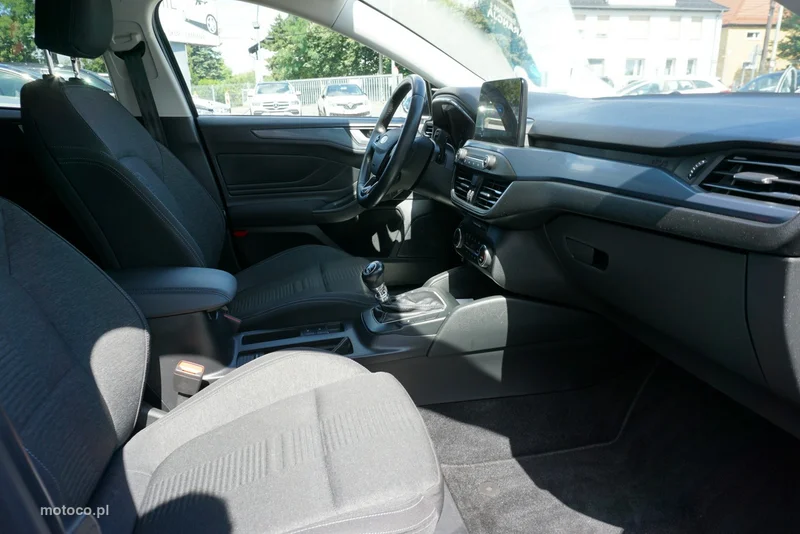 Ford Focus IV 24