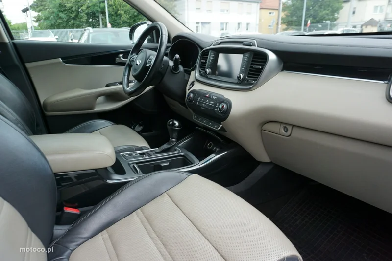 Kia Sorento 23