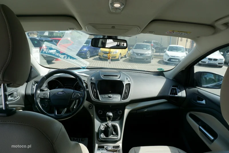 Ford Kuga II 17
