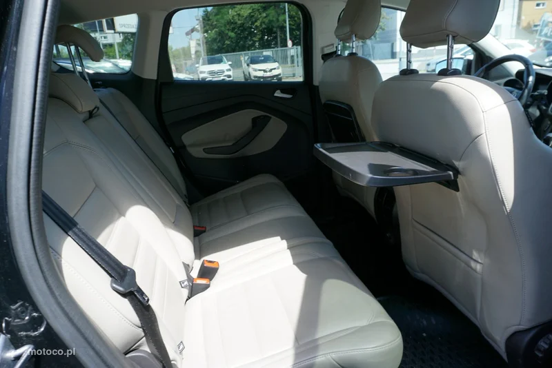 Ford Kuga II 22