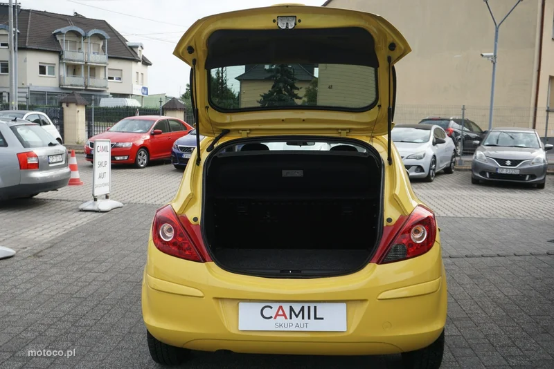 Opel Corsa D 12