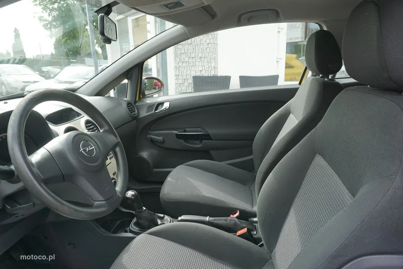 Opel Corsa D 10