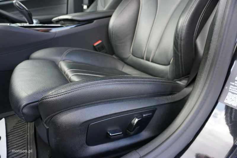 BMW Seria 5 G30 520 14
