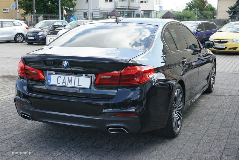BMW Seria 5 G30 520 4