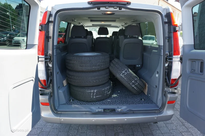 Mercedes-Benz Vito 14