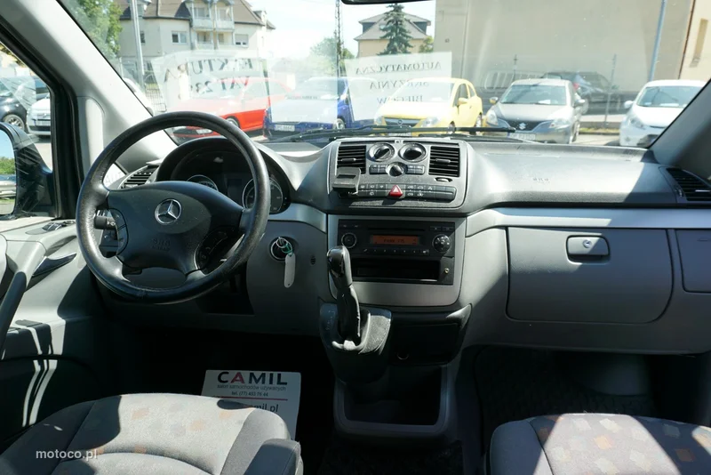 Mercedes-Benz Vito 22