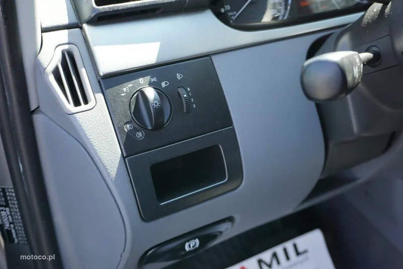 Mercedes-Benz Vito 10