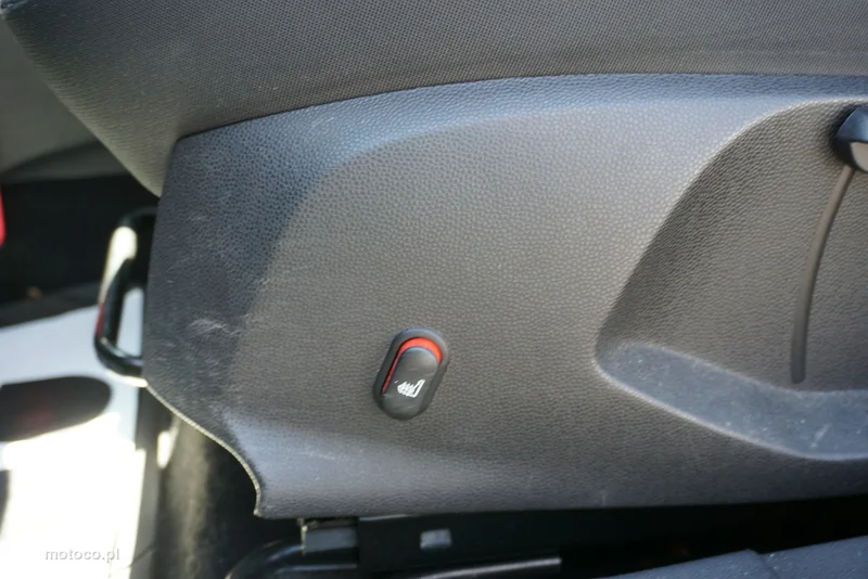 Ford Fiesta VI 8