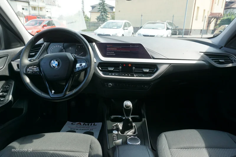 BMW Seria 1 F40 116 13
