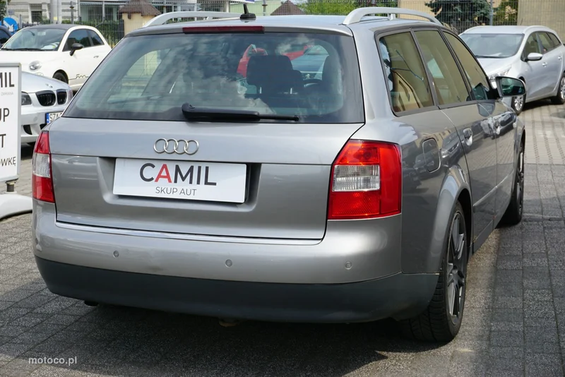 Audi A4 B6 8