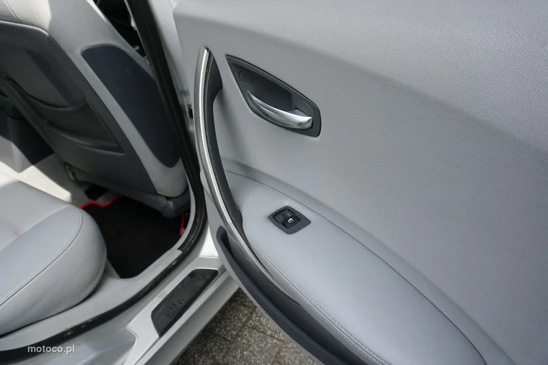 BMW Seria 1 E87 120 17