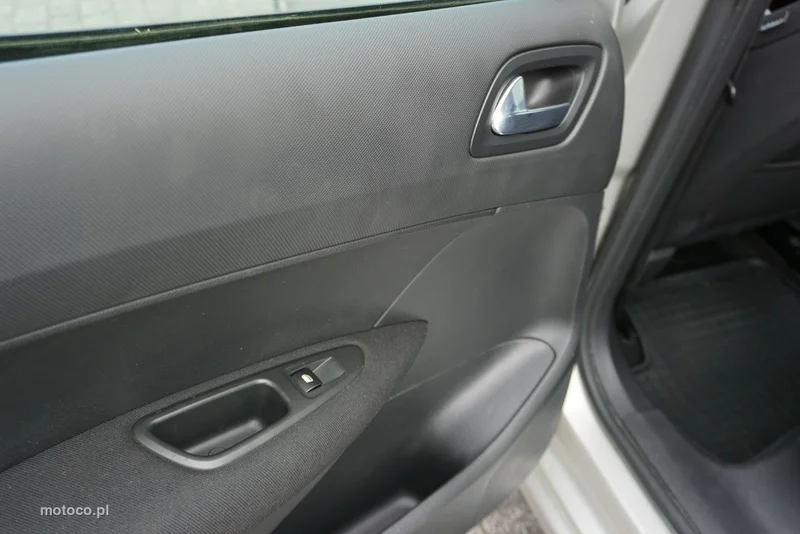 Peugeot 308 11