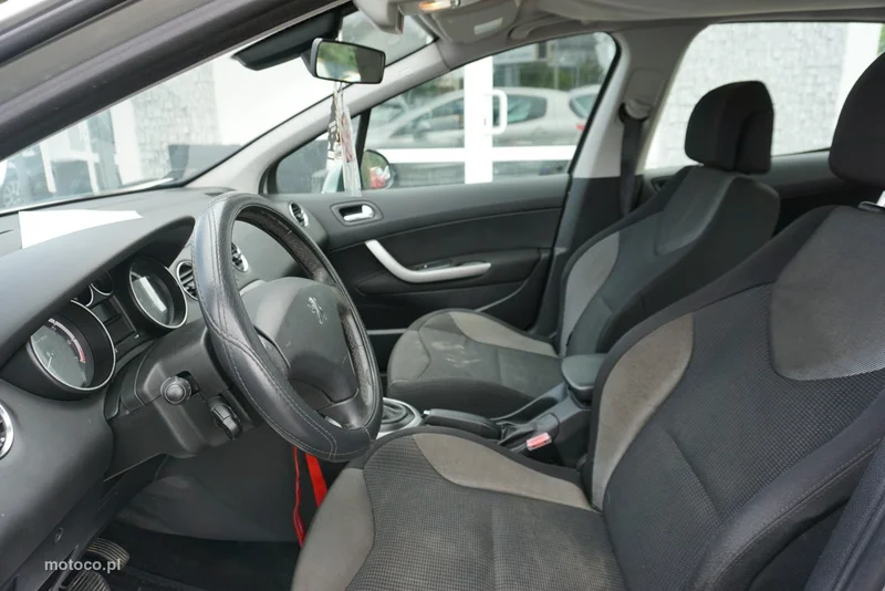 Peugeot 308 10