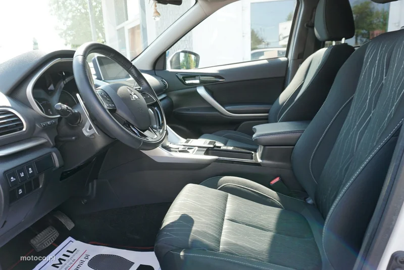 Mitsubishi Eclipse Cross 14