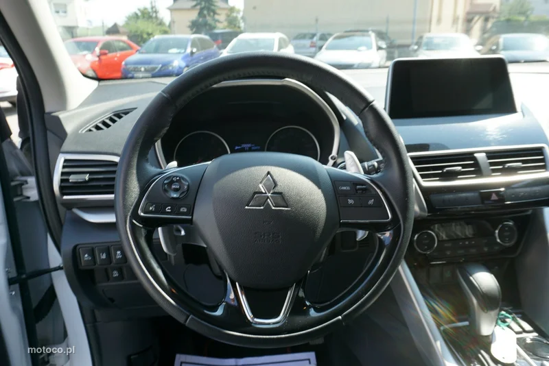 Mitsubishi Eclipse Cross 16