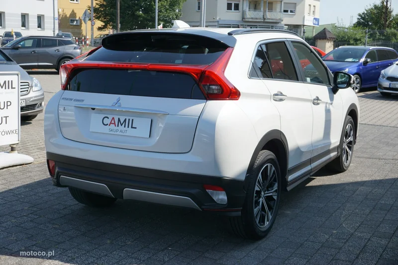 Mitsubishi Eclipse Cross 4