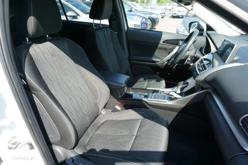 Mitsubishi Eclipse Cross 31