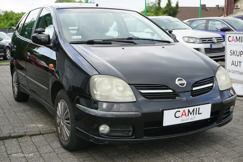 Nissan Almera Tino 2