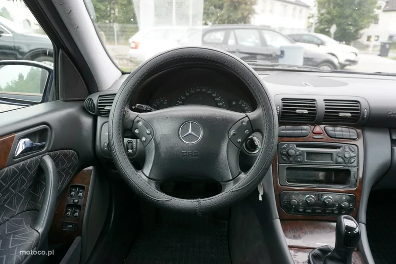 Mercedes-Benz Klasa C W203 C 200 9