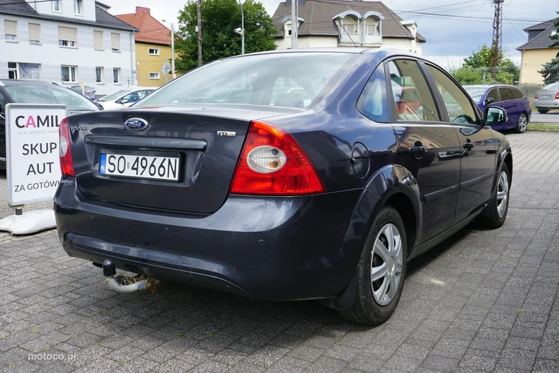 Ford Focus II 14