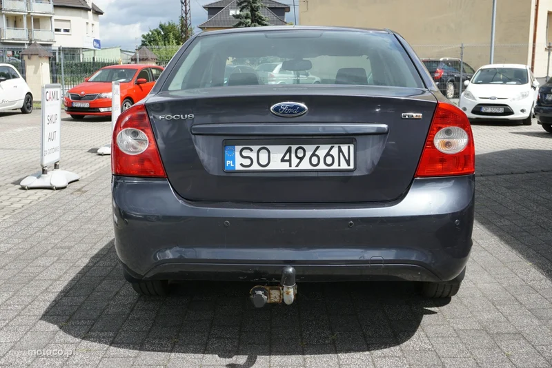 Ford Focus II 18