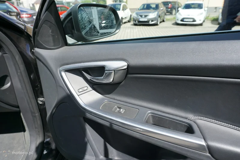 Volvo V60 20