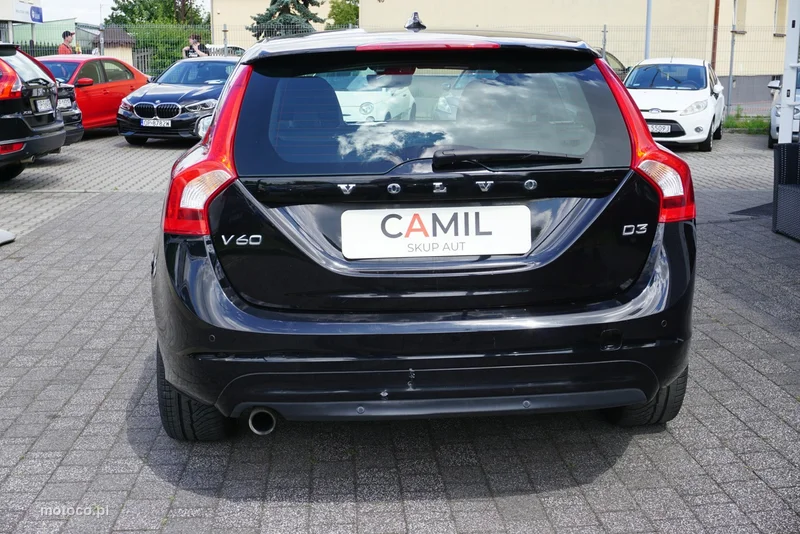 Volvo V60 5