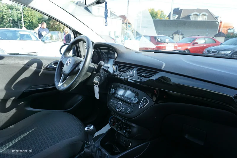 Opel Corsa E 18