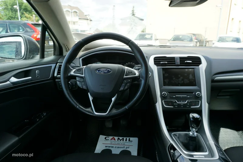 Ford Mondeo V 16