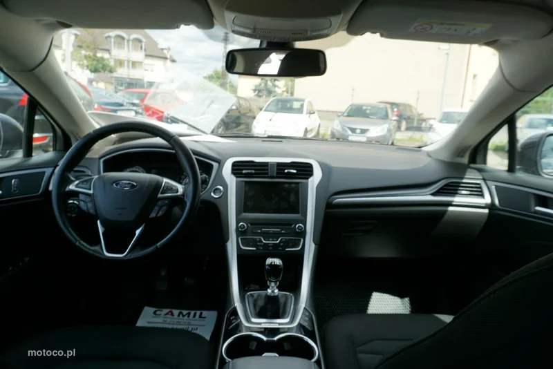 Ford Mondeo V 17