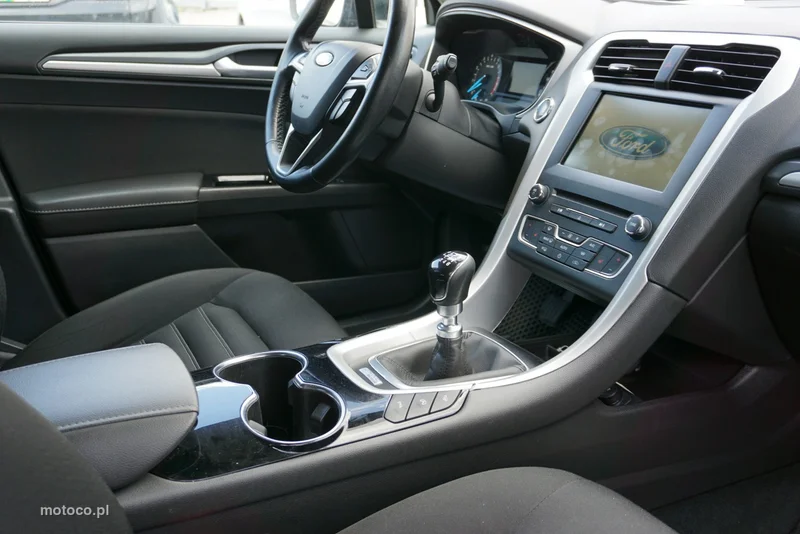 Ford Mondeo V 23