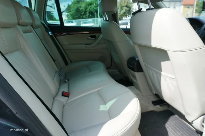 Cadillac BLS 19