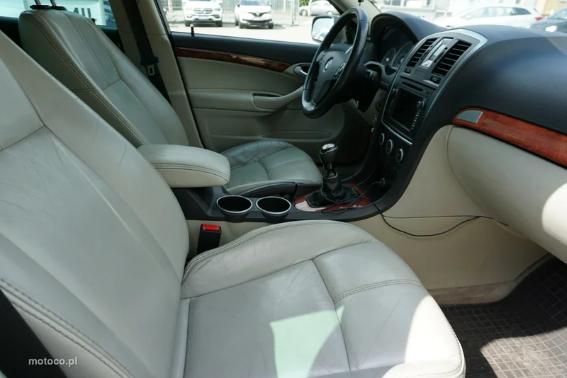 Cadillac BLS 21