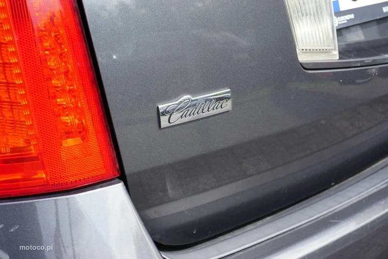 Cadillac BLS 8