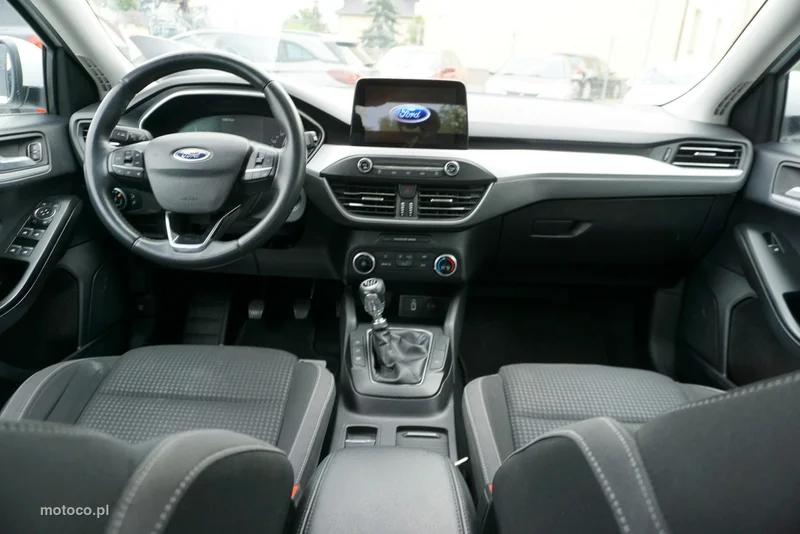 Ford Focus IV 12