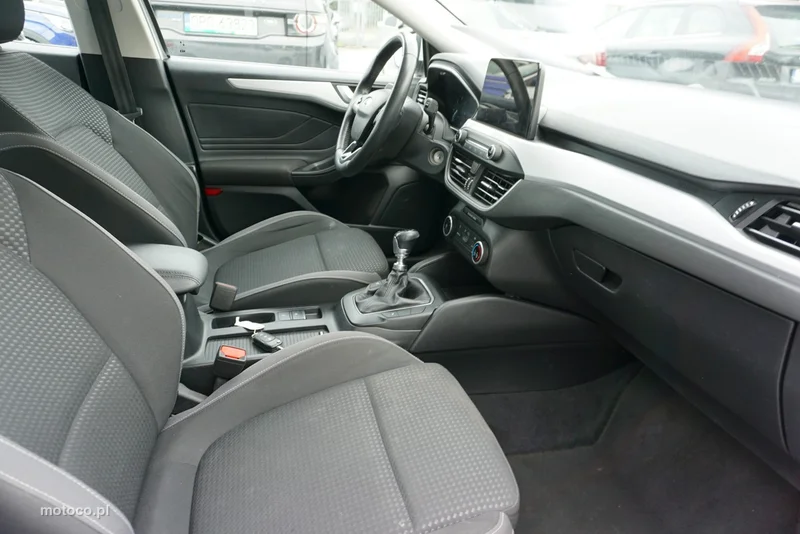 Ford Focus IV 17