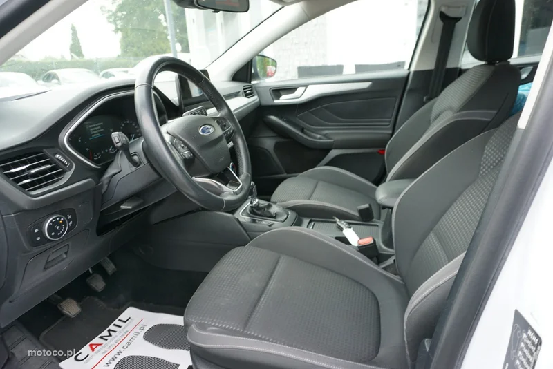 Ford Focus IV 9