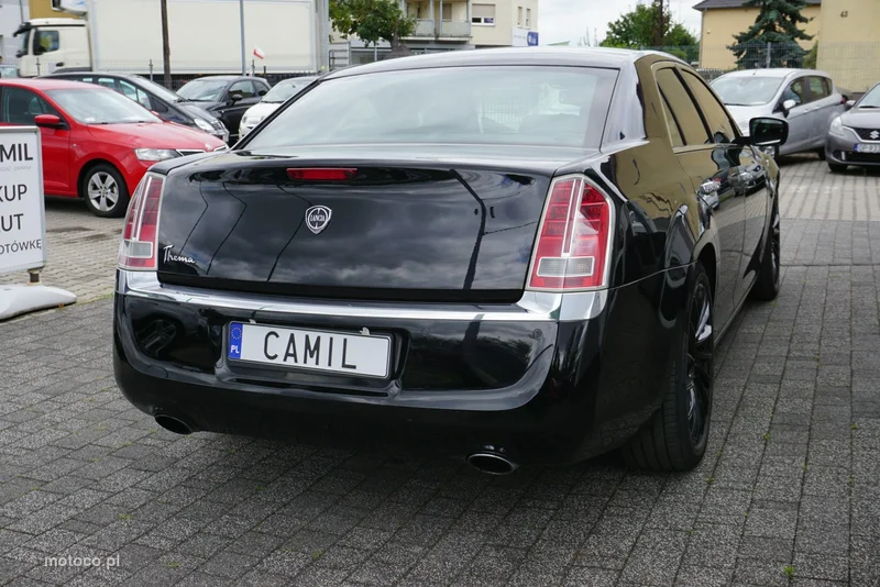 Lancia Thema 4