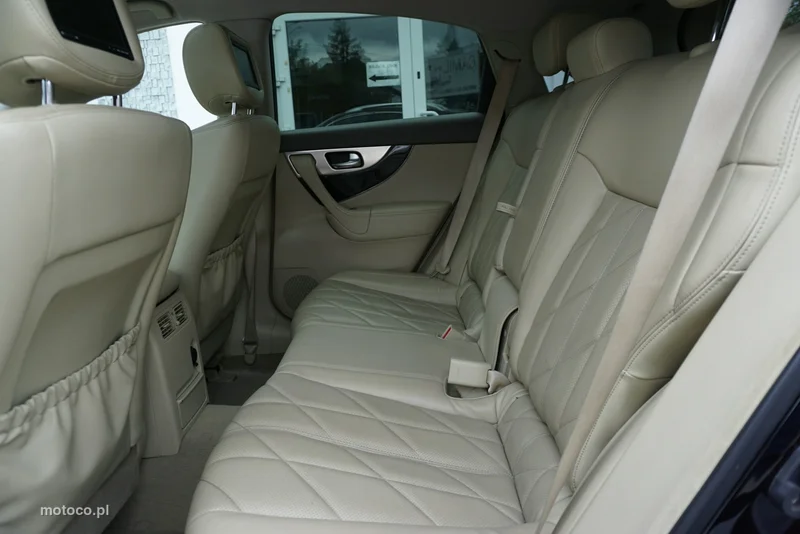 Infiniti FX 13