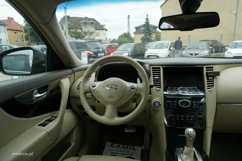 Infiniti FX 17