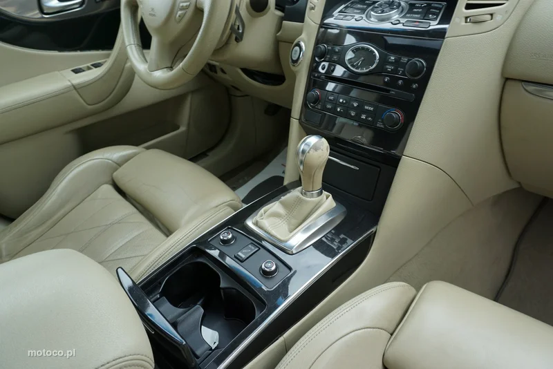 Infiniti FX 27
