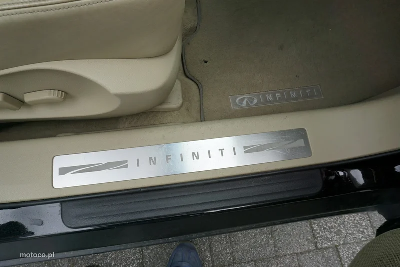 Infiniti FX 30