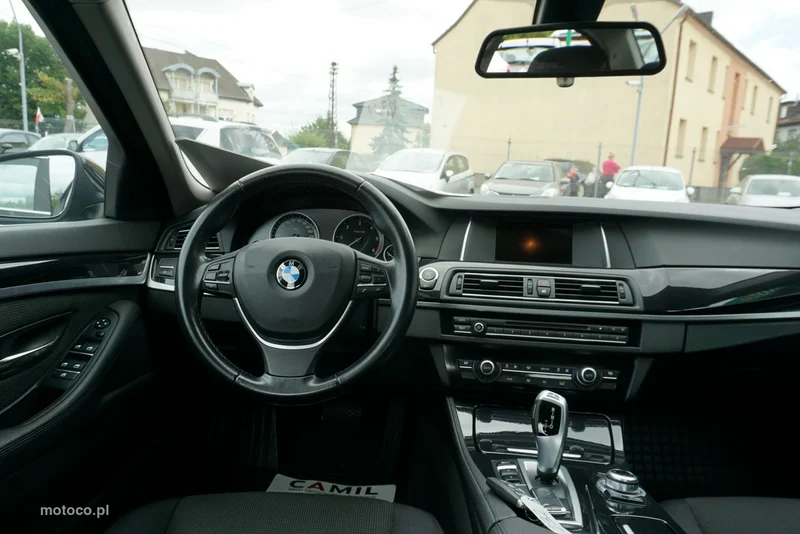 BMW Seria 5 F10 518 13