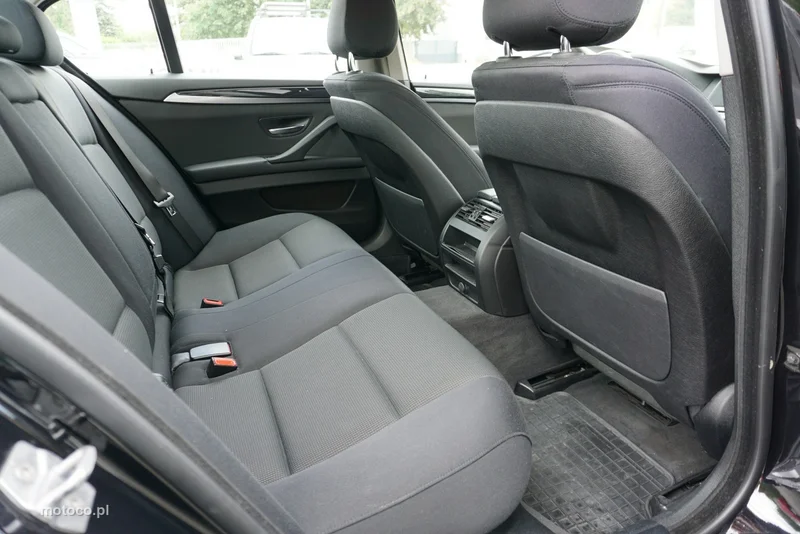 BMW Seria 5 F10 518 17