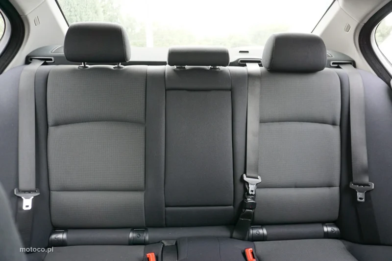BMW Seria 5 F10 518 23