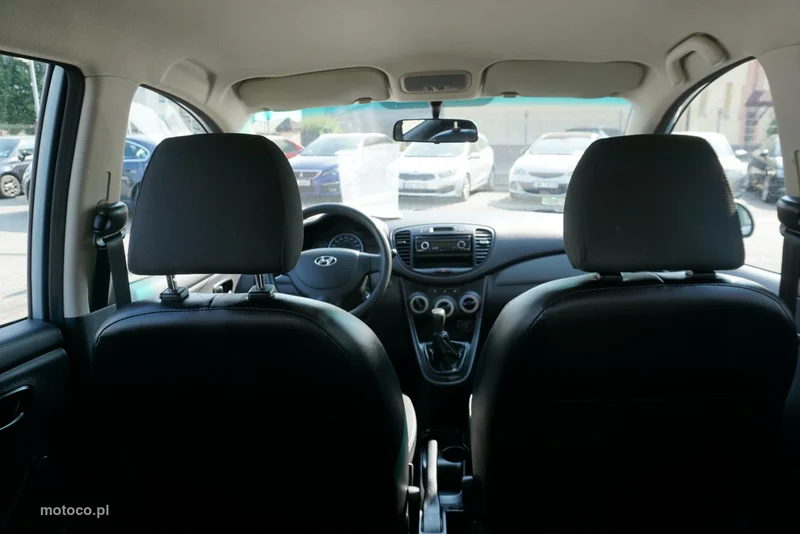 Hyundai i10 18