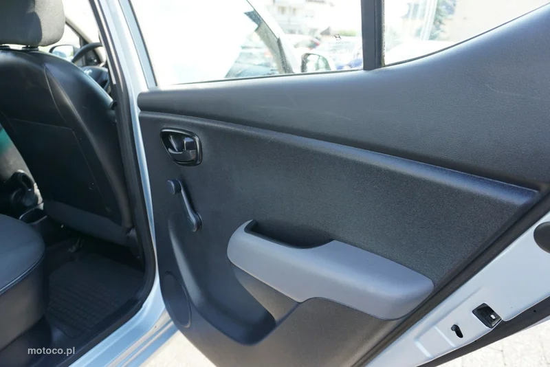 Hyundai i10 20