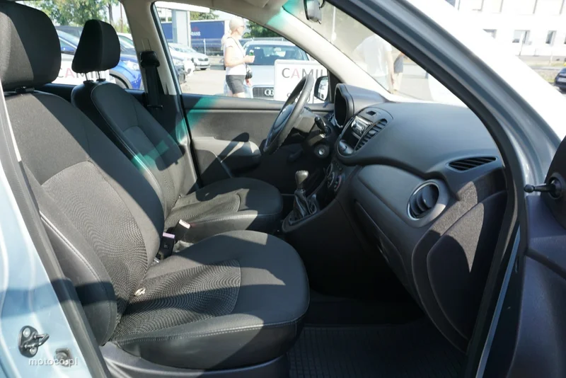 Hyundai i10 23